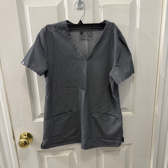 FIG Scrub set - Picture 5 of 6